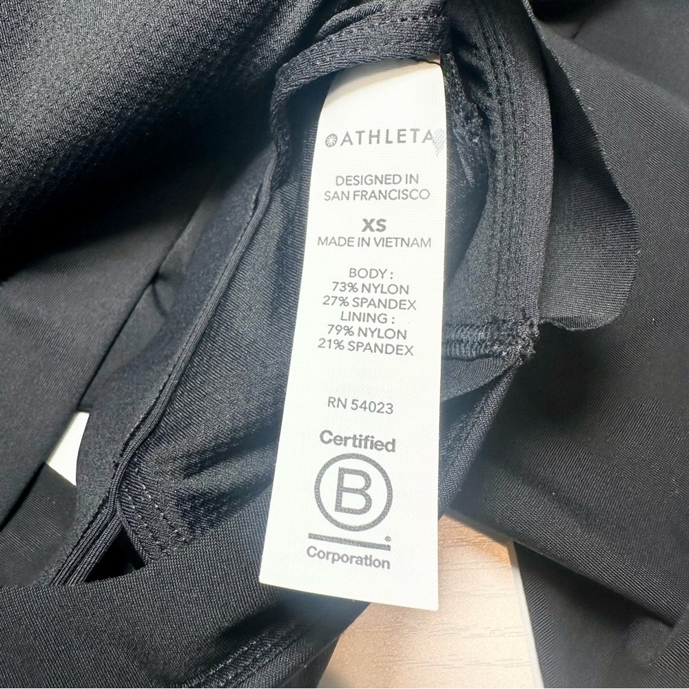 Athleta 2-in-1 Ultimate Support Bra Tank Top, Black, XS - Picture 13 of 14